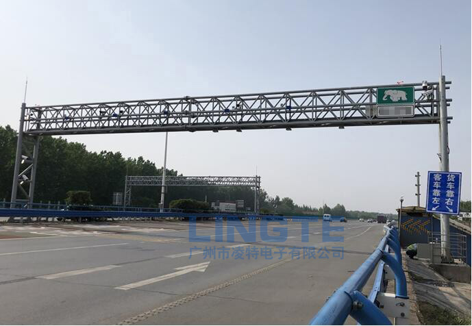 門架自由流AI稽核系統(tǒng)安裝現(xiàn)場(chǎng)